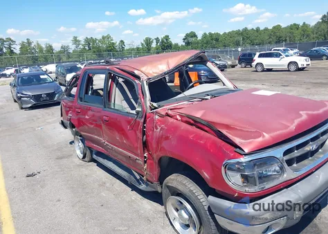 2000 Ford Explorer Xlt from USA, damaged, VIN 1FMZU63X2YZA89645